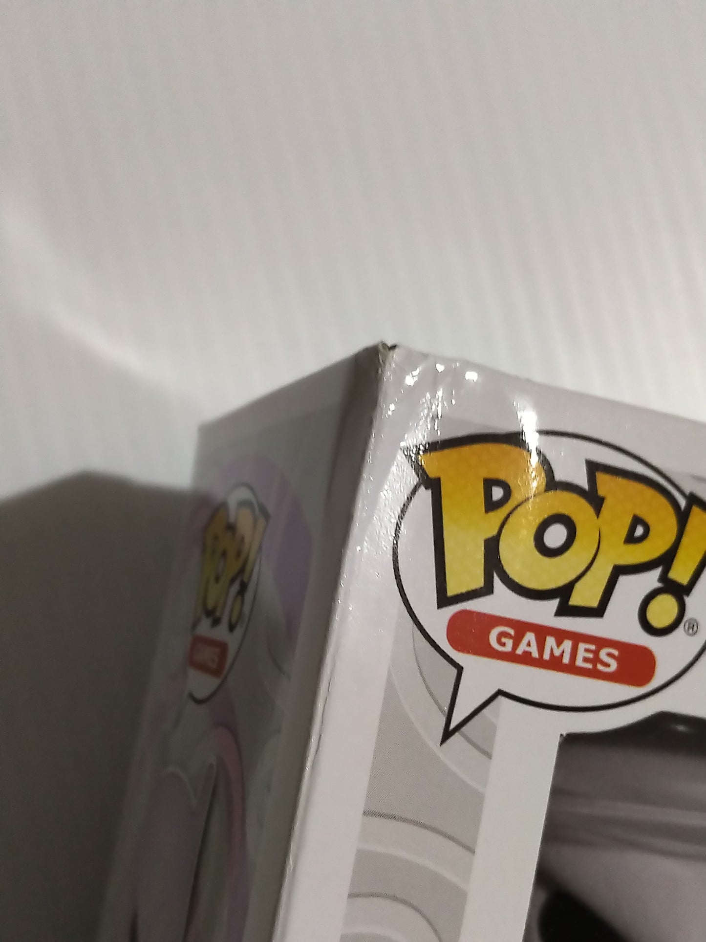 Mewtwo Funko Pop #581 Flocked 2020 Summer Convention Exclusive Limited Edition Pokemon
