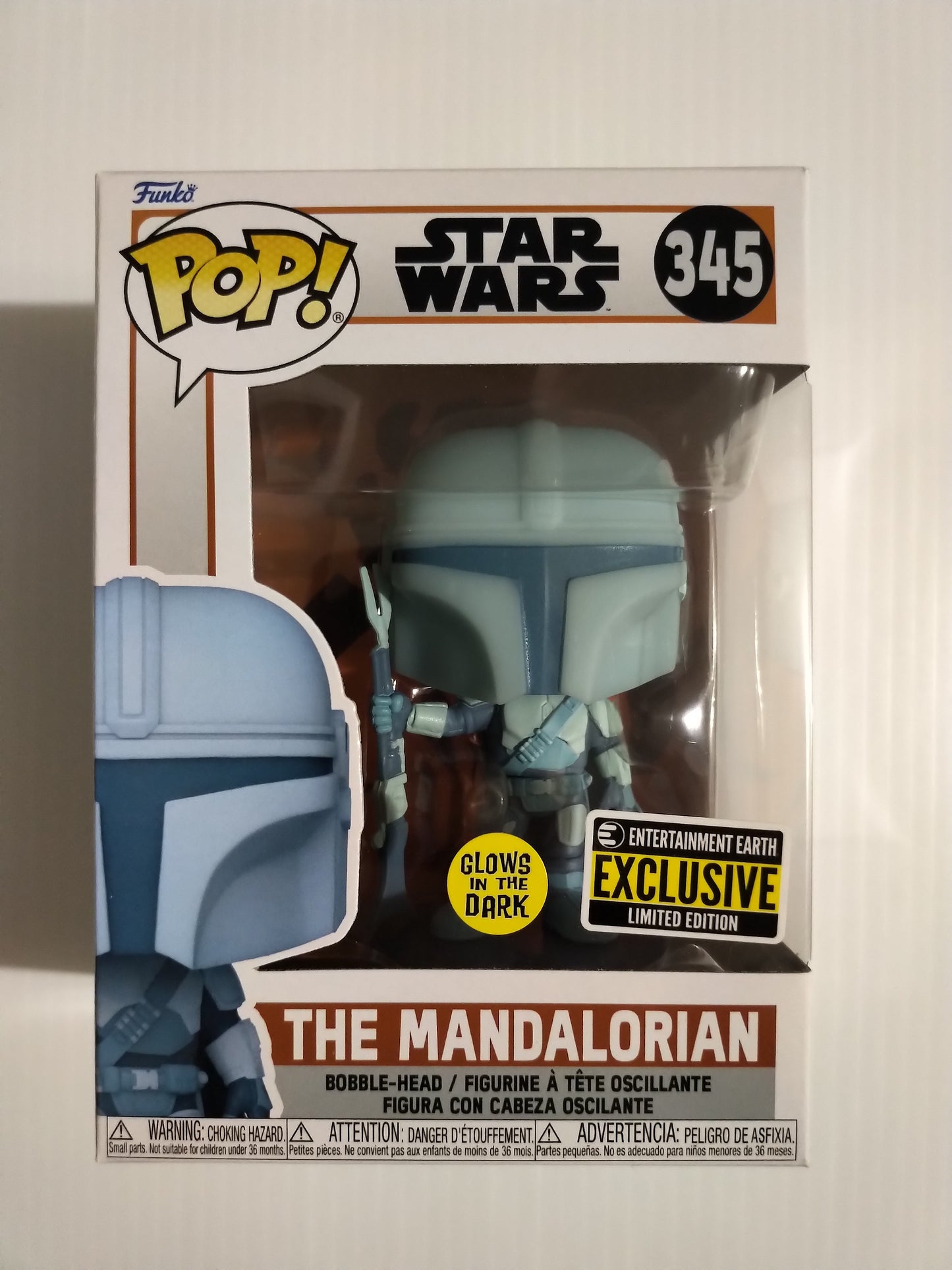 The Mandalorian Funko Pop #345 Glow In the Dark Entertainment Earth Exclusive Star Wars